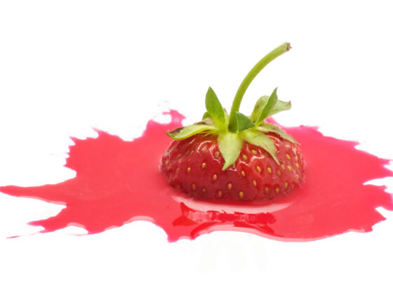 Faire partir une tâche de jus de fraise