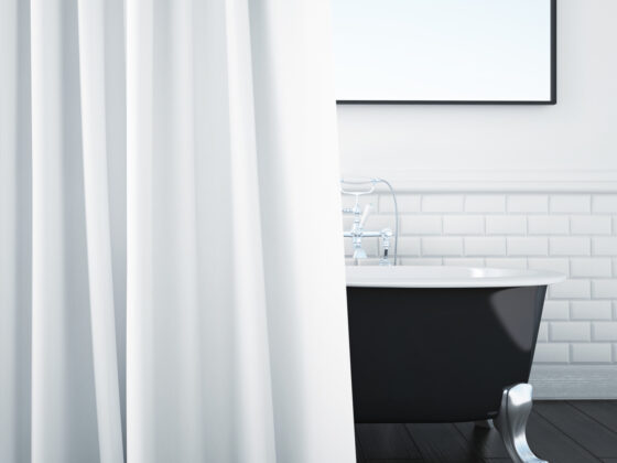 Comment faire disparaître des taches de moisissure sur un rideau de douche en coton