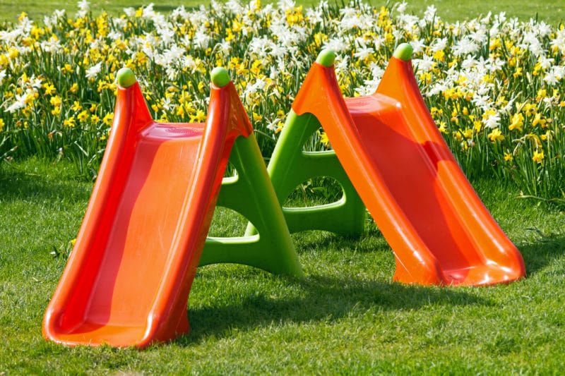 Comment laver les jouets et jeux d’extérieur ?