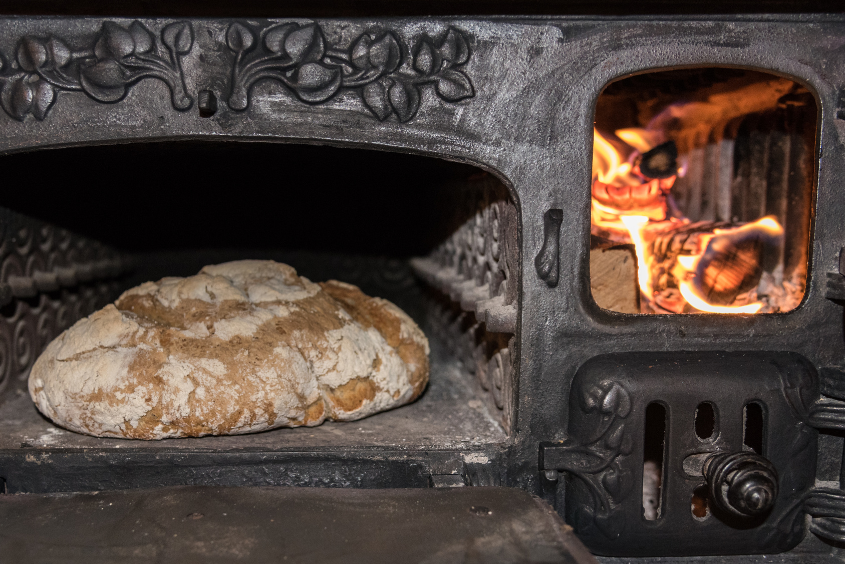 Comment nettoyer une cuisinière en fonte