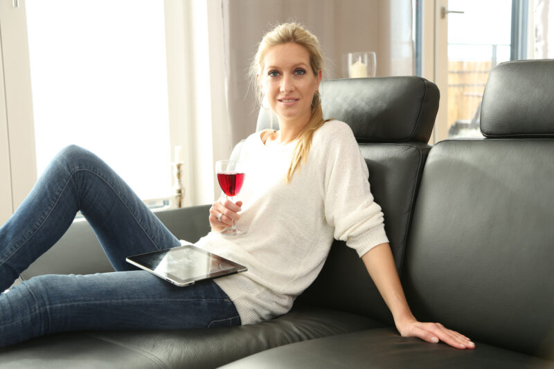 Comment détacher du vin rouge sur du cuir ?