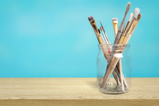Comment récupérer des pinceaux séchés ?