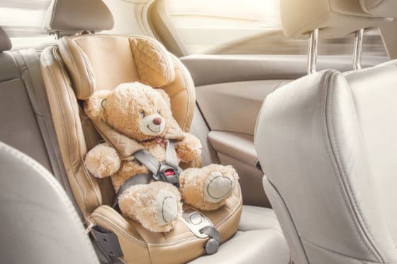 Comment nettoyer efficacement un siège auto pour enfant ?