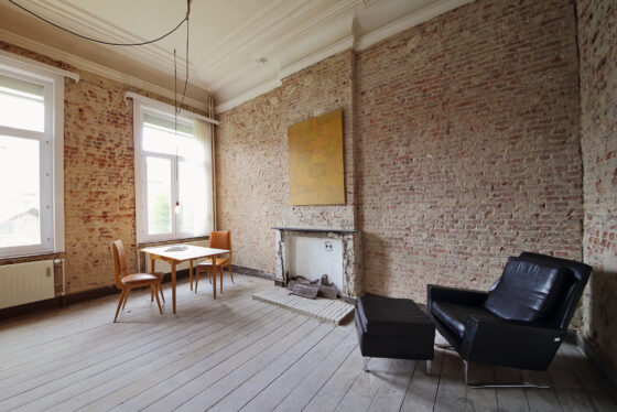 Comment entretenir et raviver un parquet brut (non vitrifié) ?