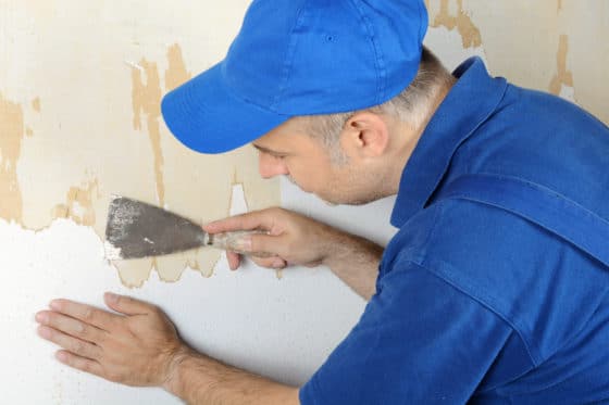 Comment enlever du papier peint sur un mur en placo ?