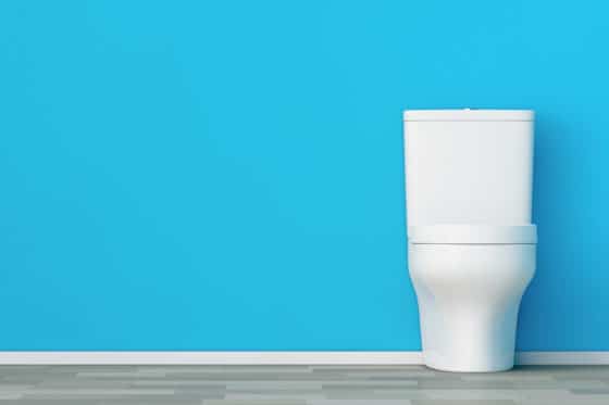 Comment nettoyer et blanchir les joints de faïence autour de ses toilettes tachés par de l’urine