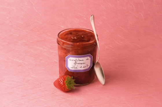 Comment décoller une étiquette sur du verre ? - Les Astucieux