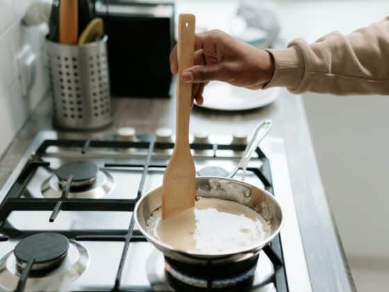 Image d'une plaque de cuisson en fonte