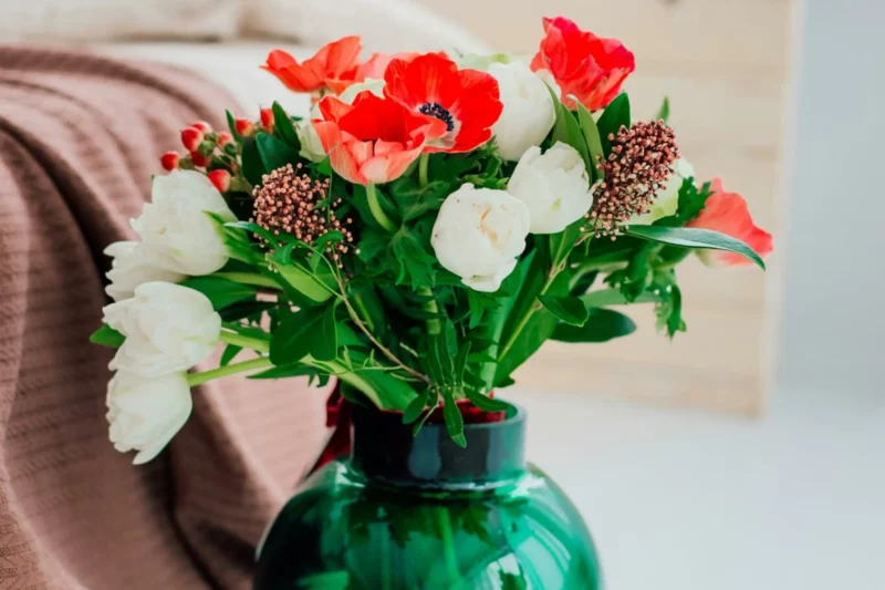 Bouquet de fleurs dans un vase