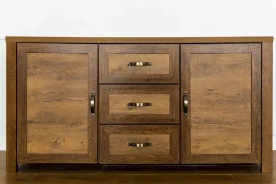 Meuble en bois ancien